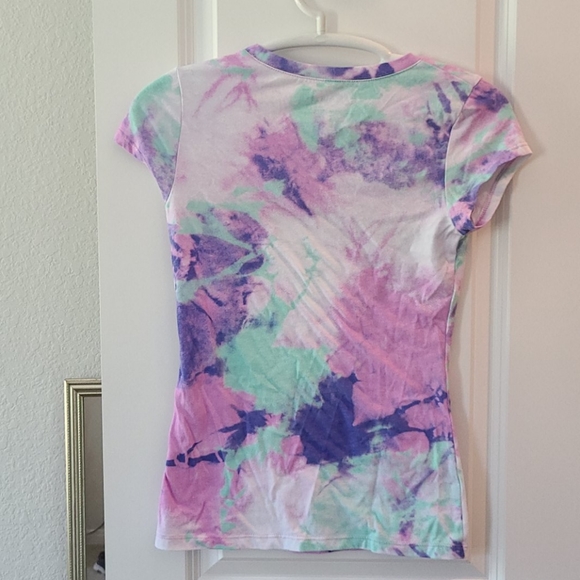 Inspirational Wound Up Graphic Tee - Picture 3 of 8